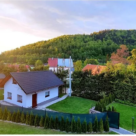 Adusiowka Lodge *